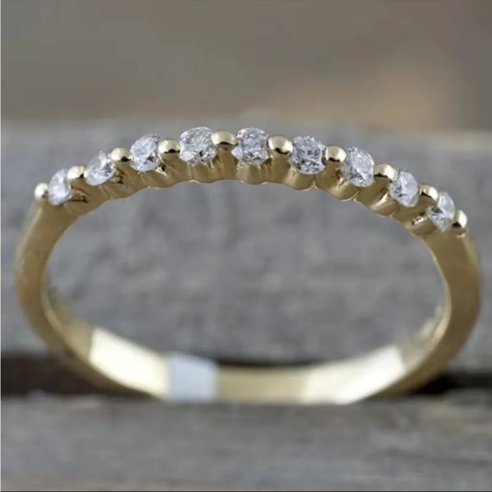 New Gorgeous 18K Gold Plated Zircon Stackable Ring - Picture 4 of 4